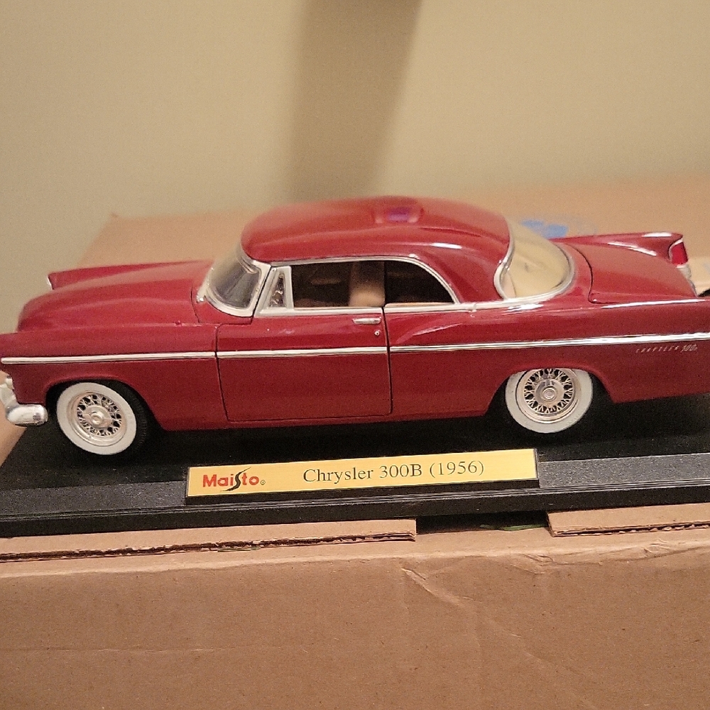 Majorette Chrysler 300B Model Car